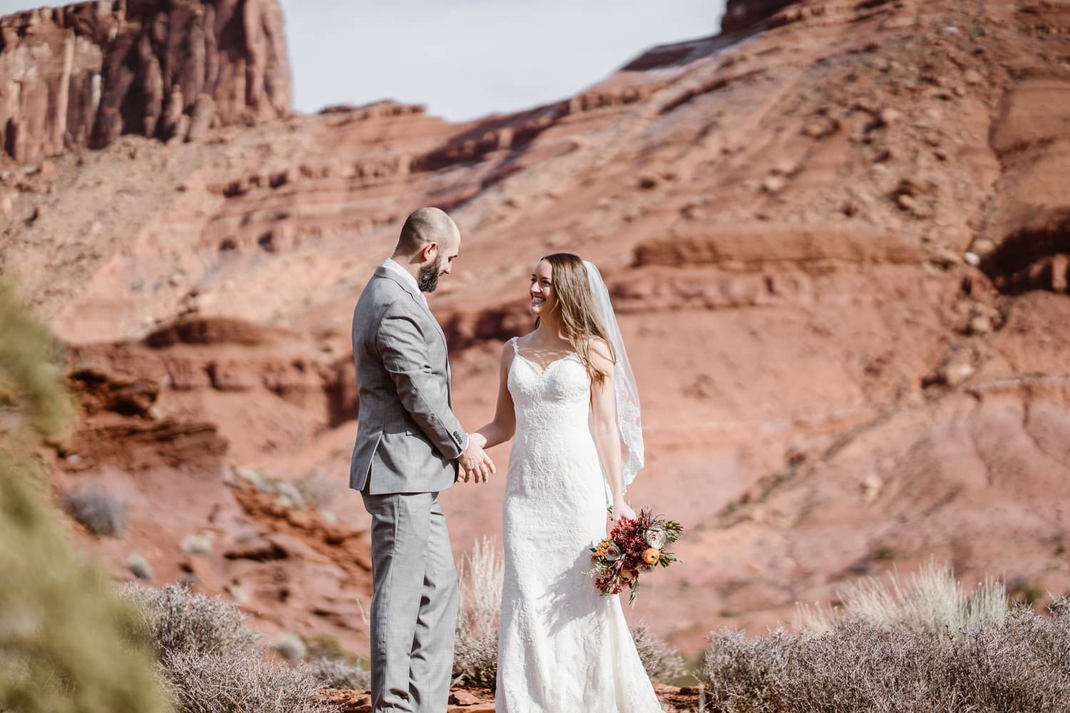 Bride and Groom Moab Elopement