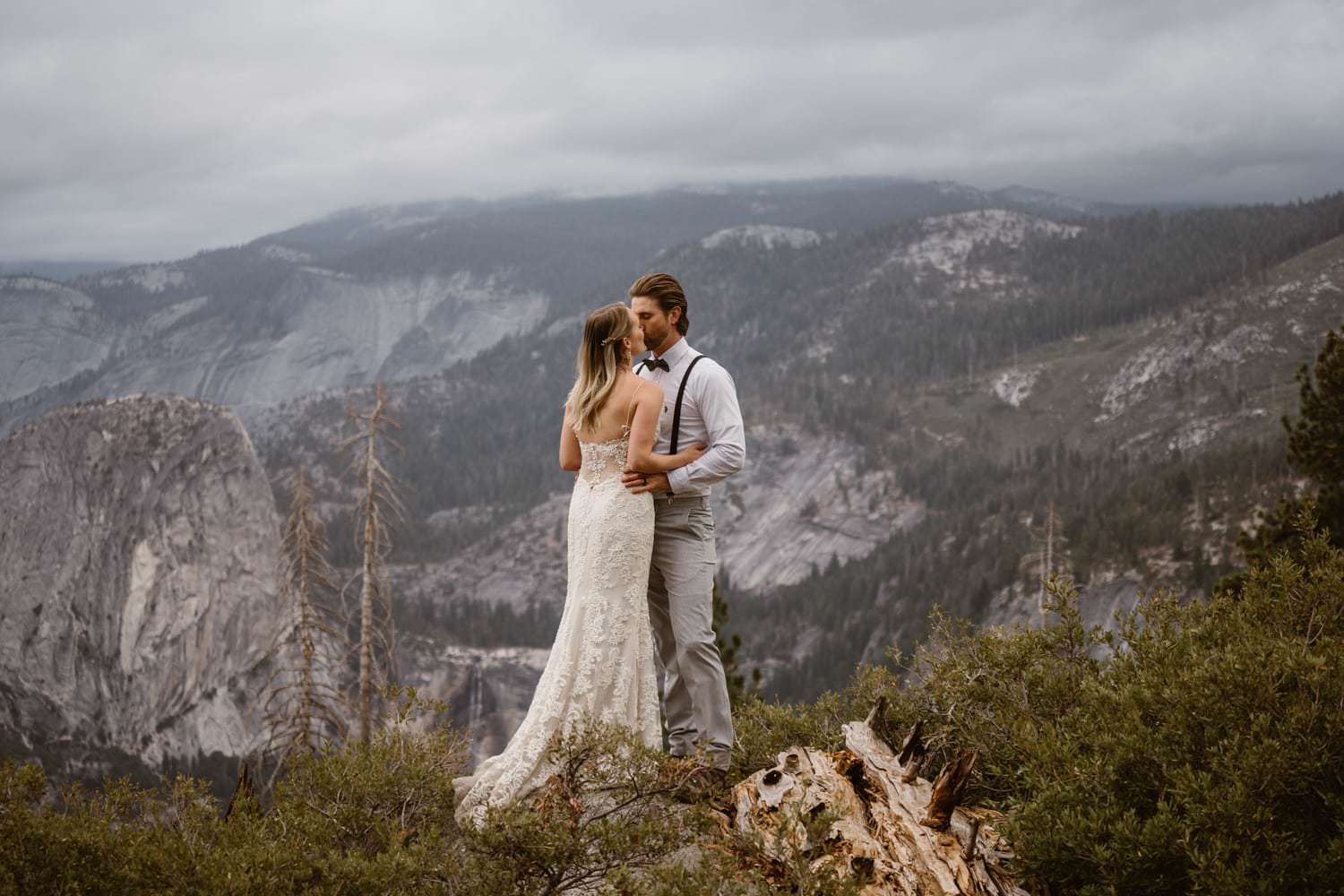 Bride and Groom Kissing at Glacier Point Yosemite Elopement