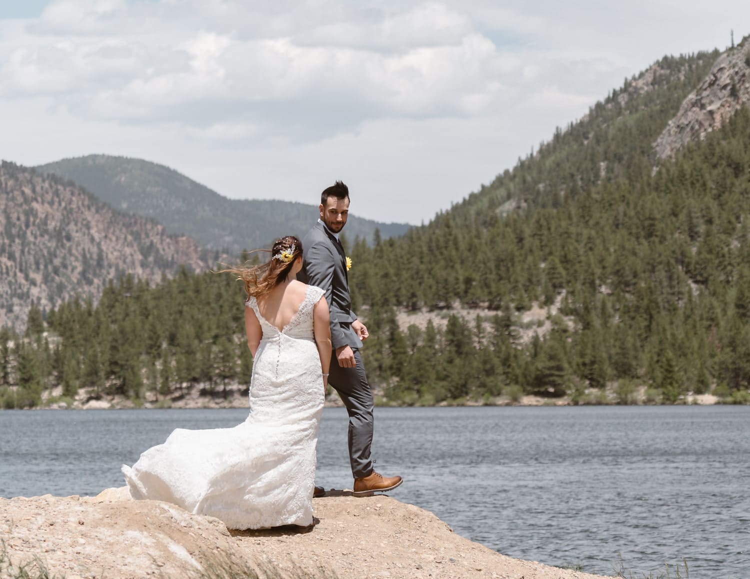 First Look Georgetown Colorado Elopement