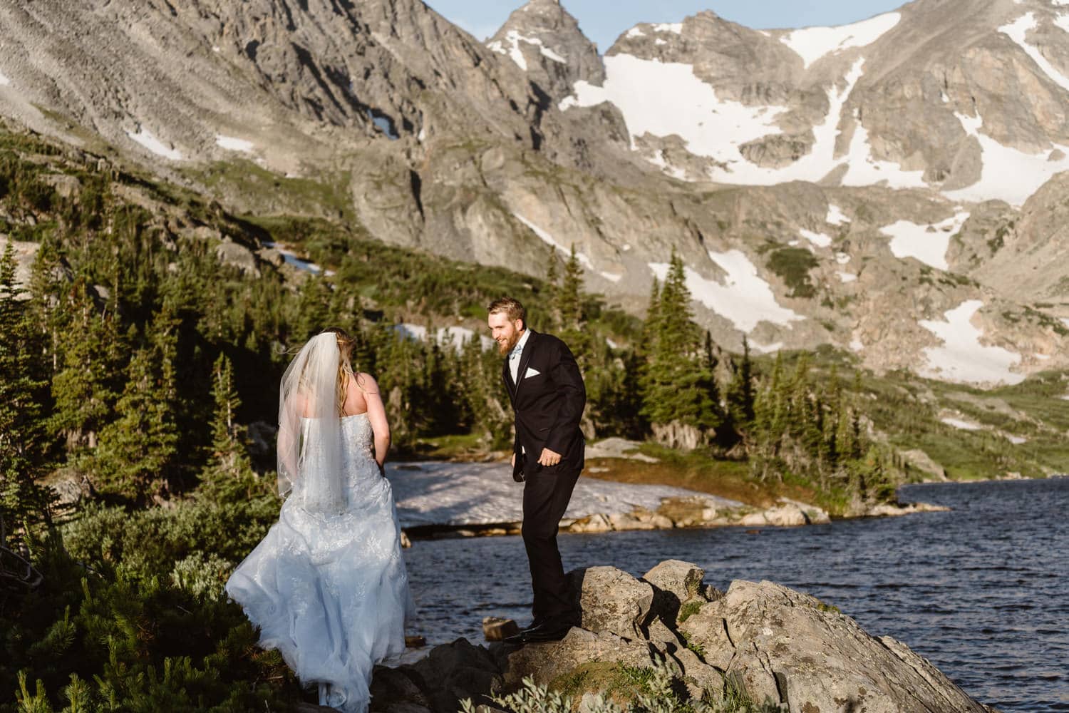 First Look Colorado Mountain Elopement