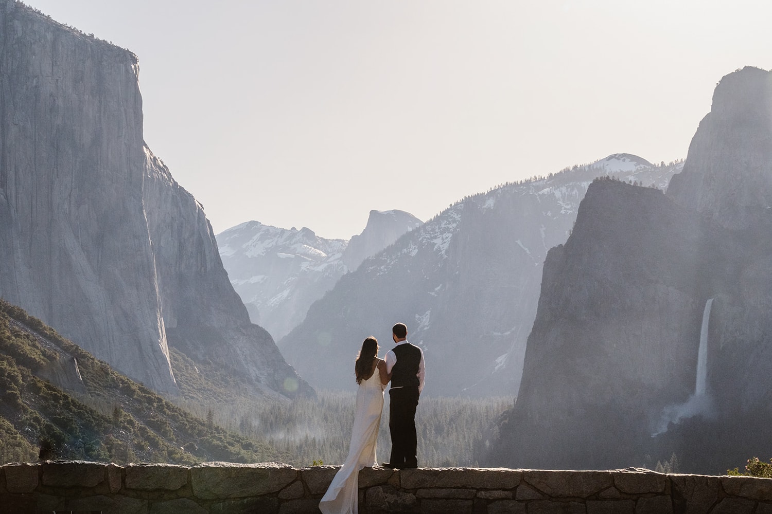 Couple standing at Tunnel View for their Yosemite Elopement.